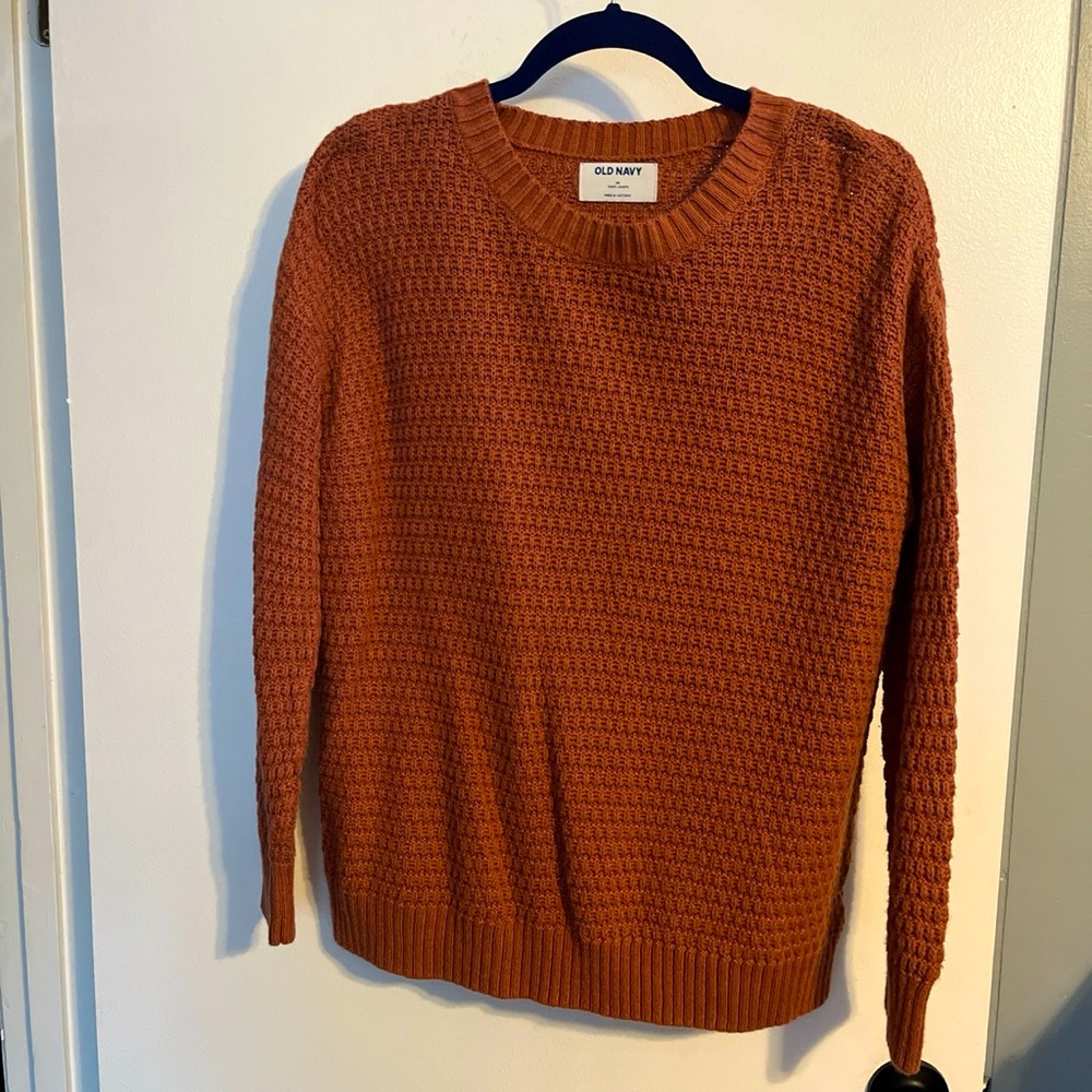 Old navy sweater (M)